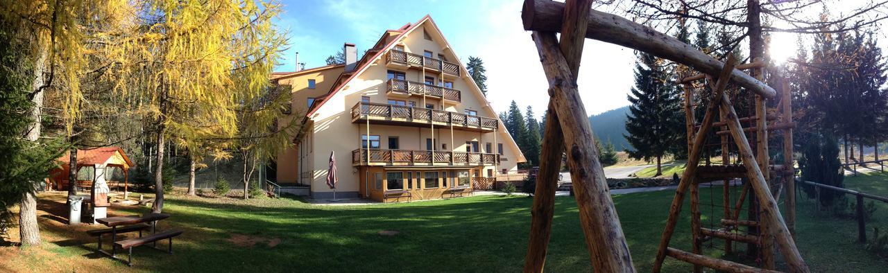 Ski Apartmany Spiezovec Donovaly Exteriör bild